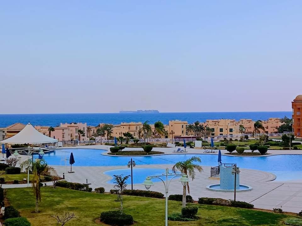 بورتو السخنة ابراج على البحر Ain Sukhna Exterior photo